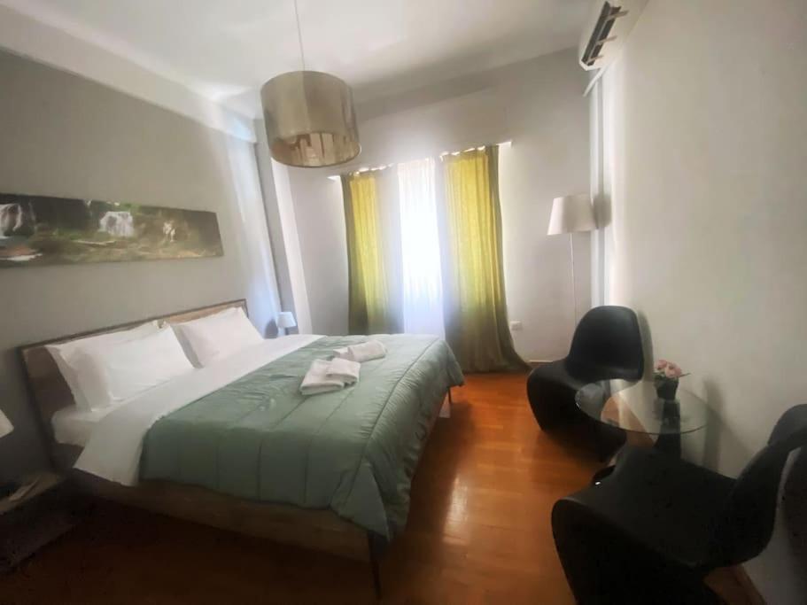 אתונה 2Bdr Olympianzeus Apt With Netflix מראה חיצוני תמונה